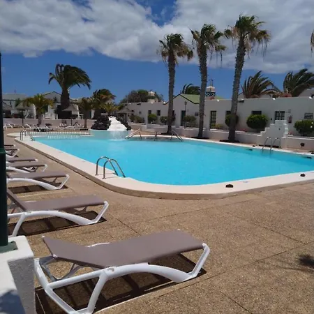Apartment Duplex -the Sunny Hut - Swimming Pool - Free Wifi & Ac- Marinas Puerto del Carmen (Lanzarote)