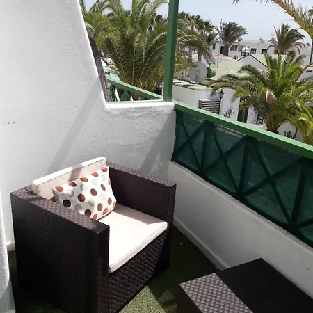 Apartment Duplex -the Sunny Hut - Swimming Pool - Free Wifi & Ac- Marinas *